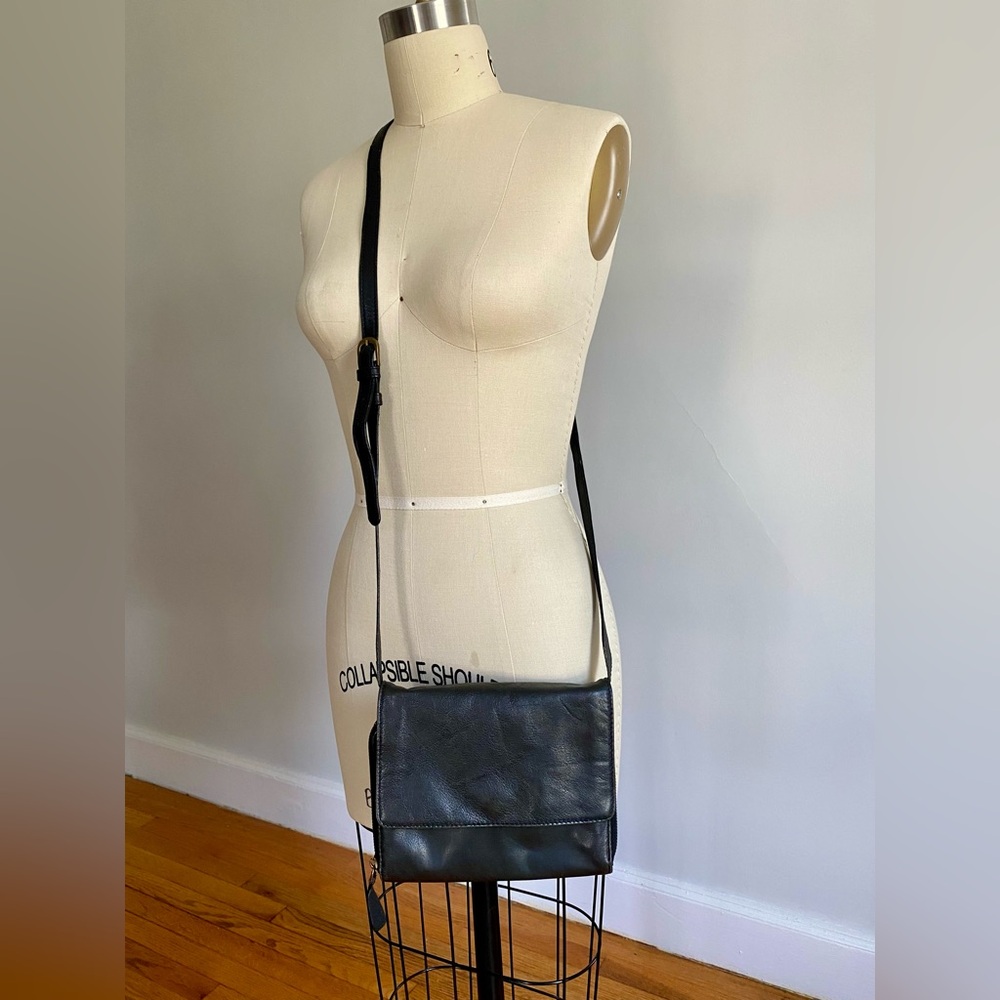 Rachel Roy | Black Leather Crossbody Bag